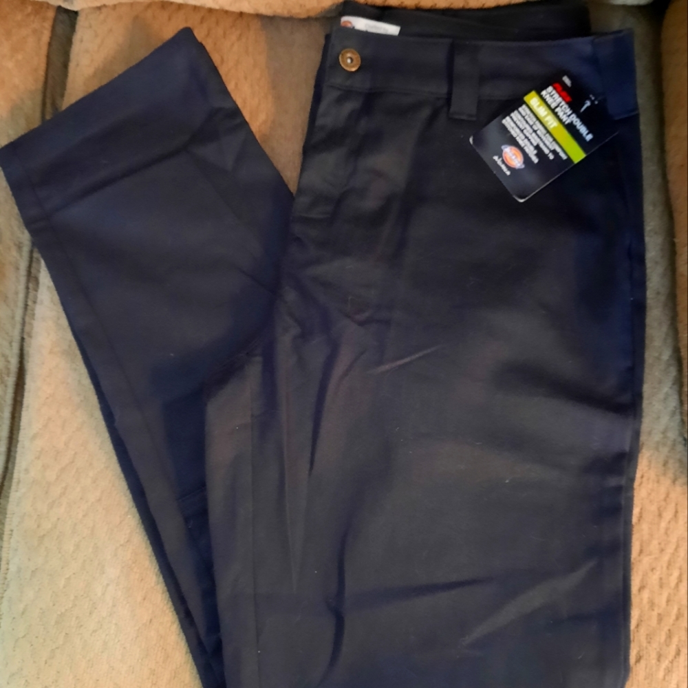 NWT Dickies Women's Stretch Double Knee Slim Fit Flex Pants